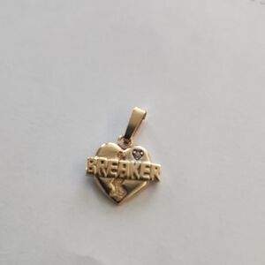 10K Gold Heart Breaker Pendant